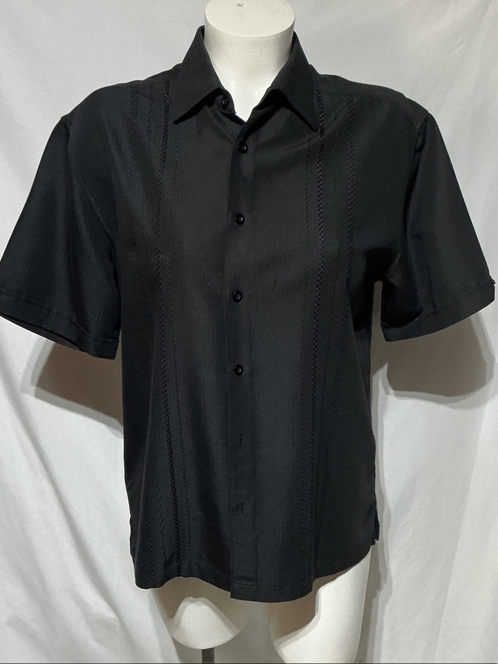 Cubavera Men’s Embroidered Button Front Shirt Sz L